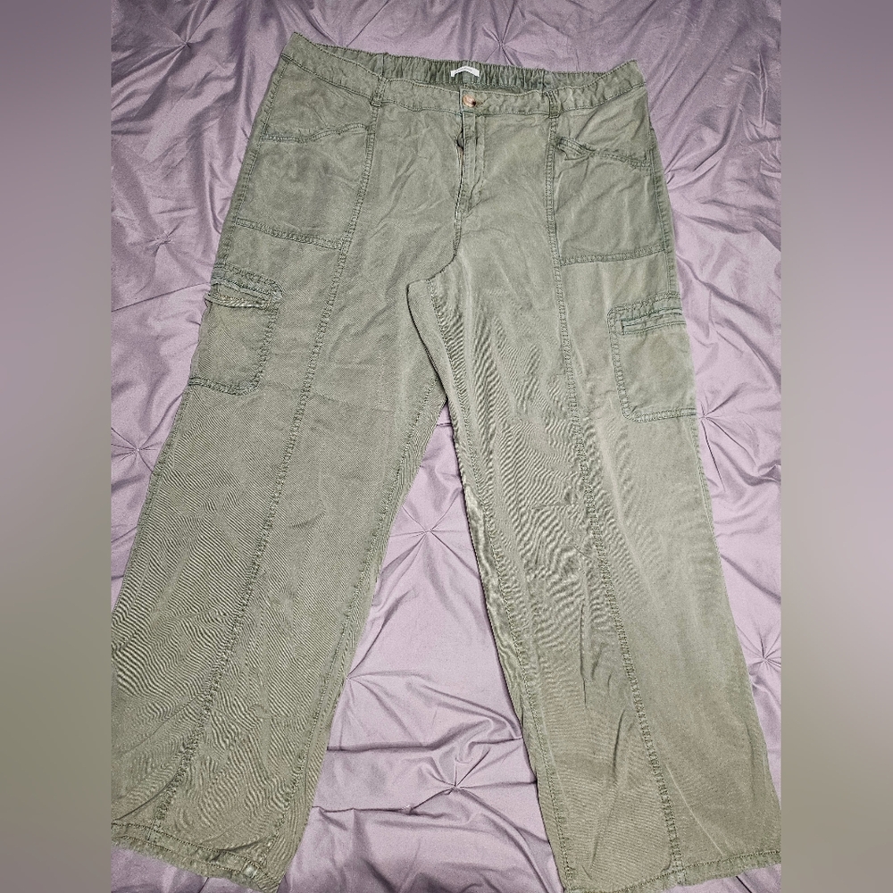 Maurices Olive Green Cargo Pants
